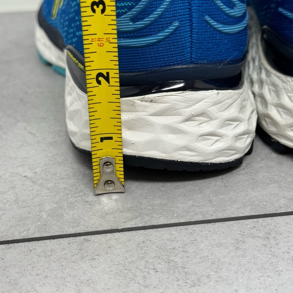 New Balance Men's Fresh Foam 880 Blue & Yellow Athletic Shoes Size 7.5 - Picture 6 of 12